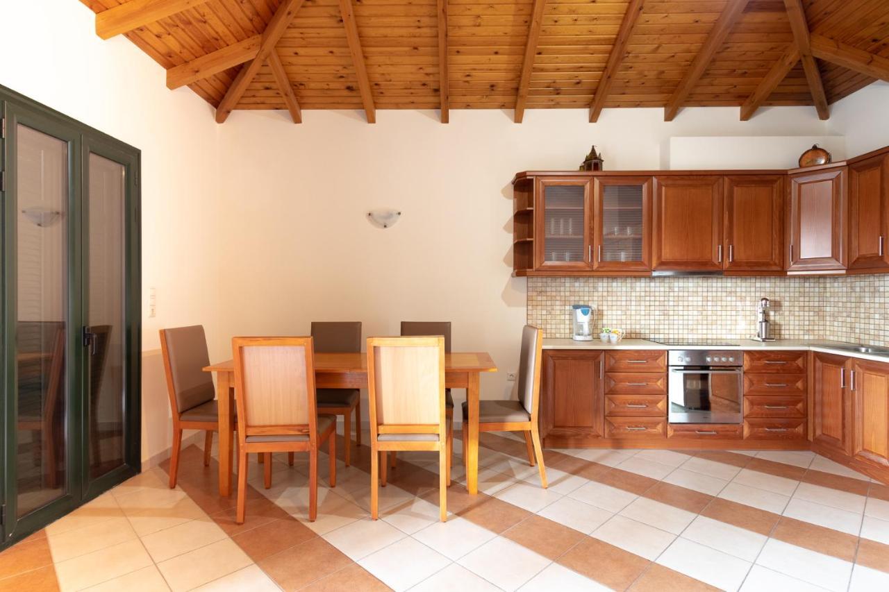 Papadeas Villas Megali Mantineia 외부 사진