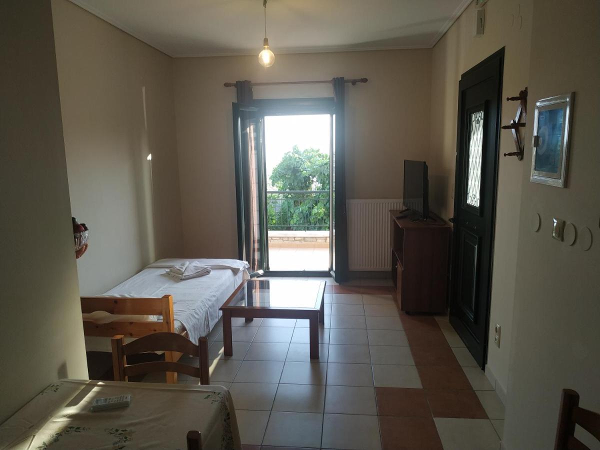 Papadeas Villas Megali Mantineia 외부 사진